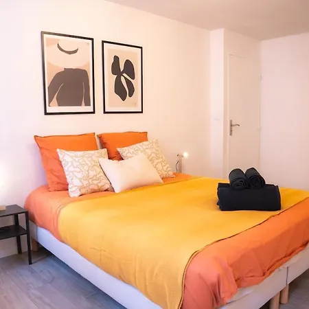 Centre, 2 Chambres, Idéal Pour Famille *