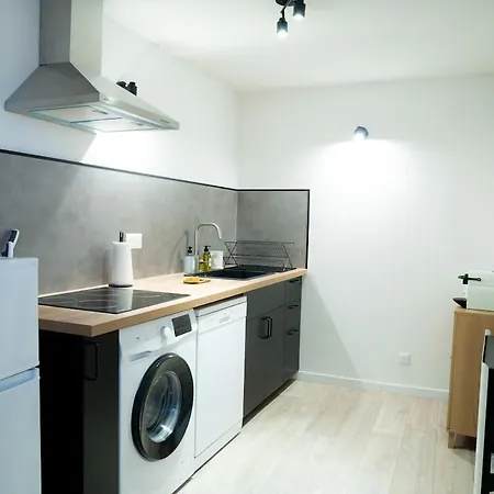 Centre, 2 Chambres, Ideal Pour Famille *